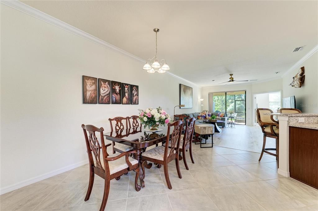 Под контрактом: $340,000 (2 спален, 2 ванн, 1568 Квадратных фут)