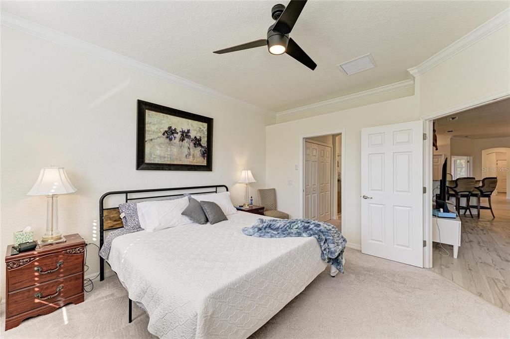 Под контрактом: $340,000 (2 спален, 2 ванн, 1568 Квадратных фут)