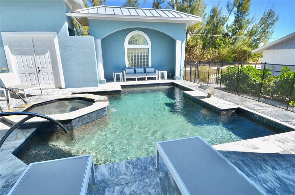 For Sale: $2,390,000 (4 beds, 3 baths, 3850 Square Feet)