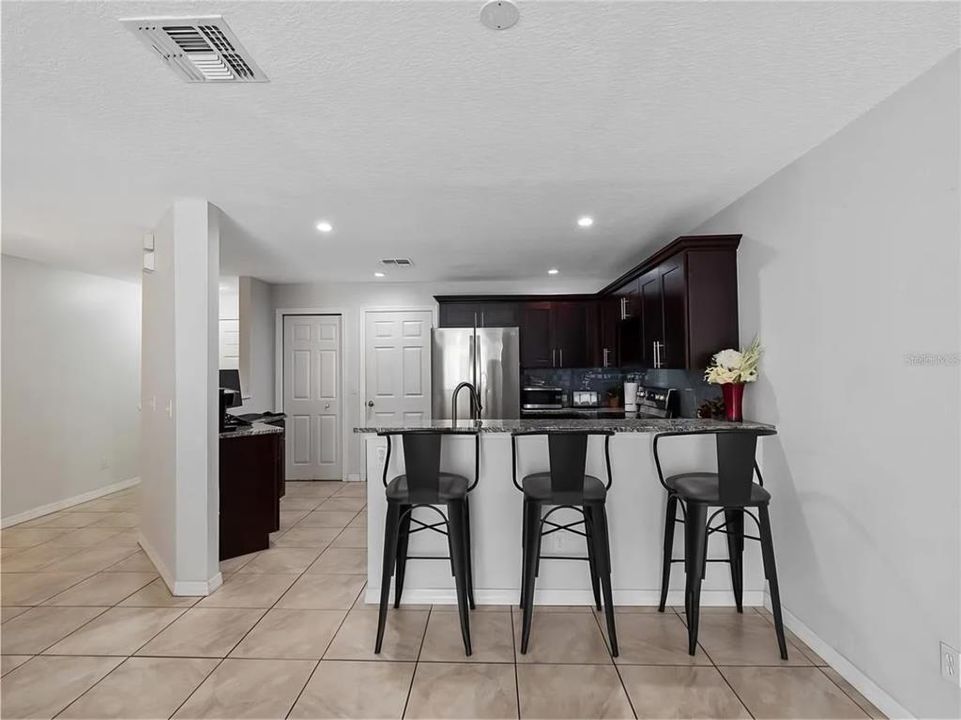 En Venta: $320,000 (3 camas, 2 baños, 1476 Pies cuadrados)