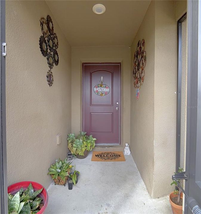 For Rent: $2,100 (3 beds, 2 baths, 1483 Square Feet)