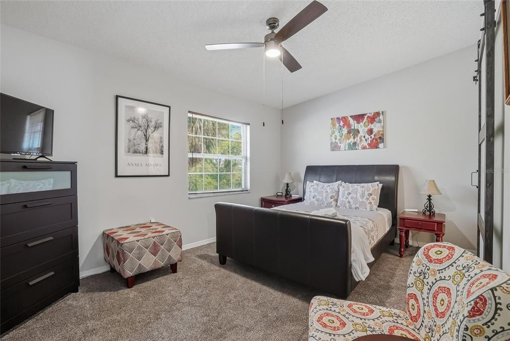 Active With Contract: $290,000 (2 beds, 2 baths, 1480 Square Feet)
