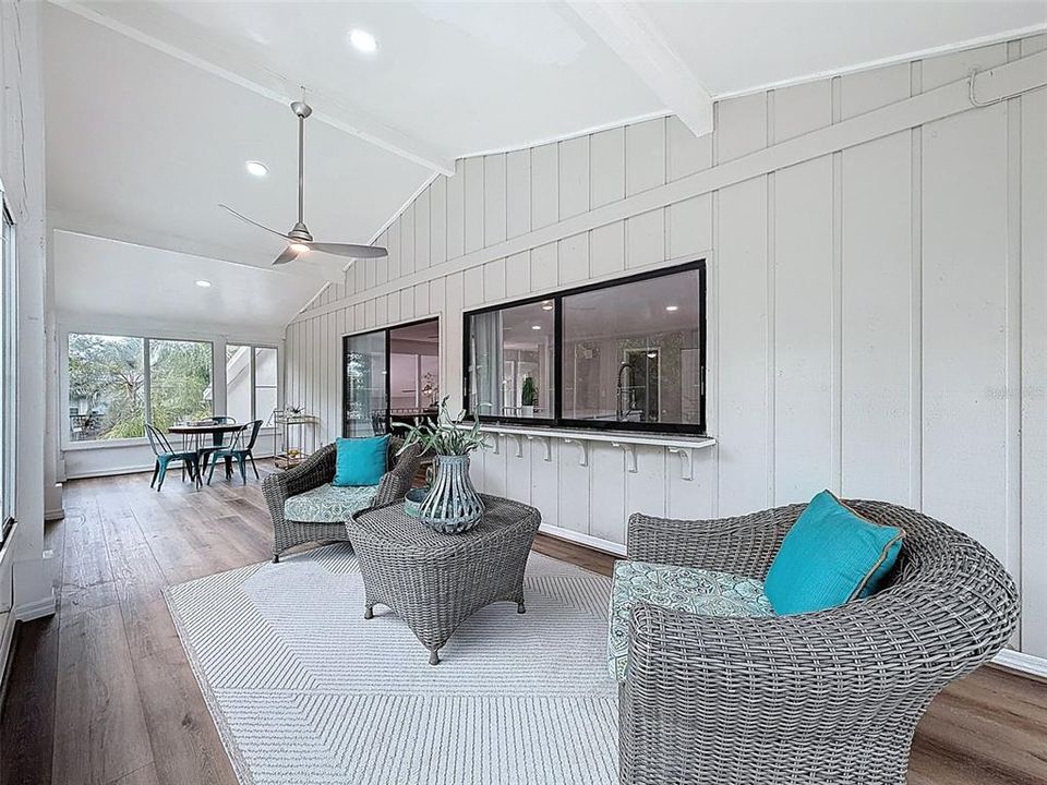 En Venta: $845,000 (4 camas, 3 baños, 2654 Pies cuadrados)