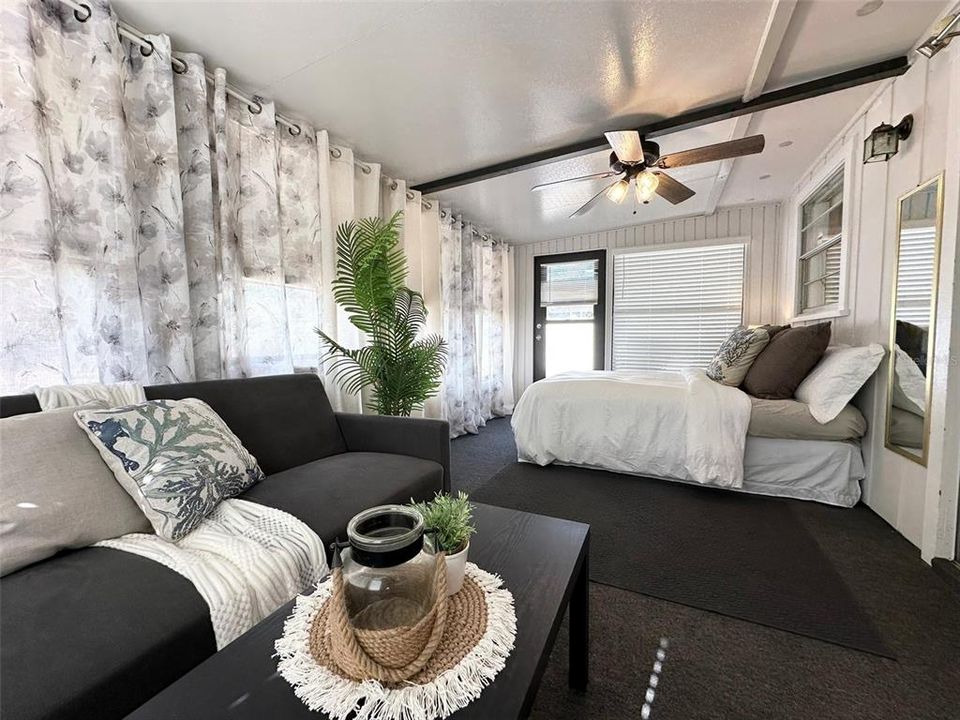 Activo con contrato: $229,000 (3 camas, 2 baños, 1164 Pies cuadrados)