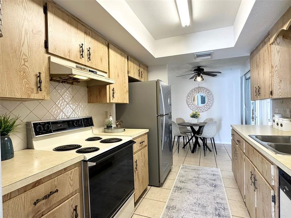 Activo con contrato: $229,000 (3 camas, 2 baños, 1164 Pies cuadrados)