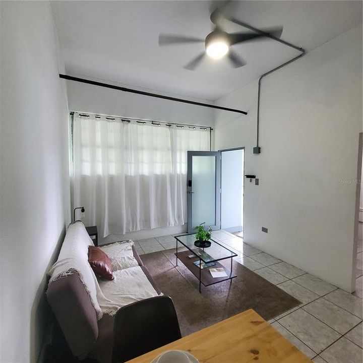 En Venta: $334,000 (1 camas, 1 baños, 492 Pies cuadrados)