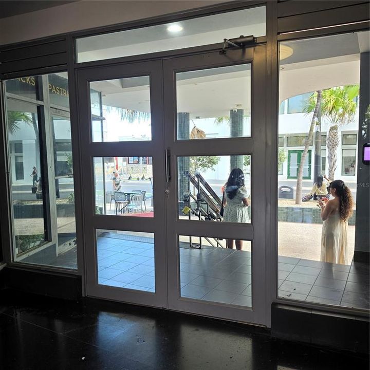 En Venta: $334,000 (1 camas, 1 baños, 492 Pies cuadrados)