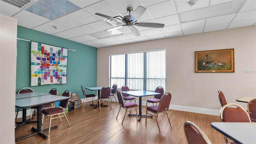 For Sale: $230,000 (2 beds, 2 baths, 1179 Square Feet)