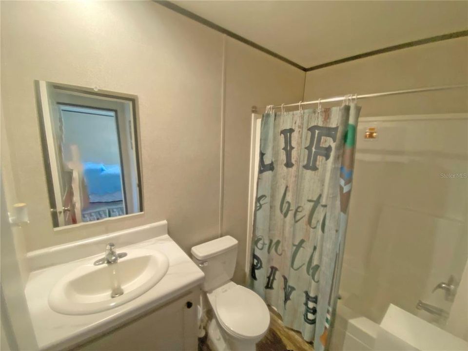 En Venta: $275,000 (3 camas, 2 baños, 1296 Pies cuadrados)