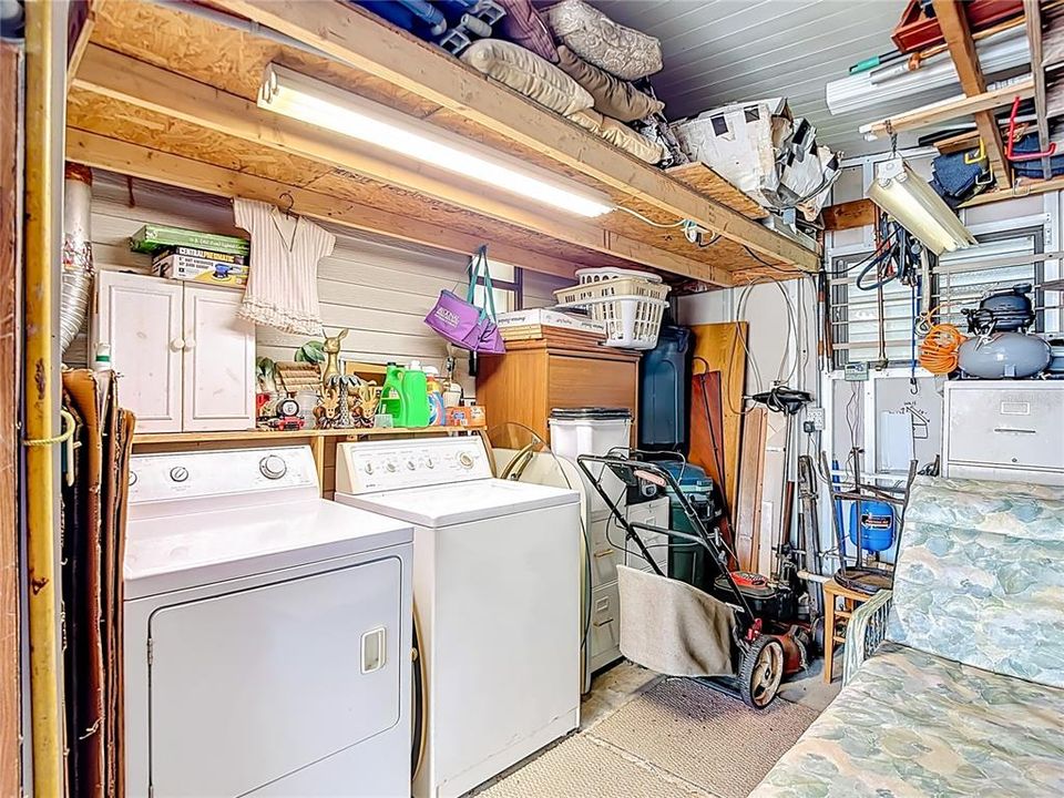 For Sale: $120,000 (2 beds, 2 baths, 1066 Square Feet)