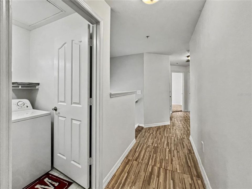 En Venta: $530,000 (4 camas, 2 baños, 1878 Pies cuadrados)