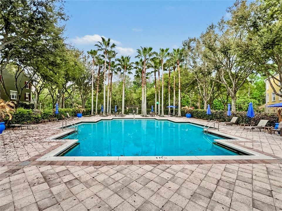 En Venta: $530,000 (4 camas, 2 baños, 1878 Pies cuadrados)