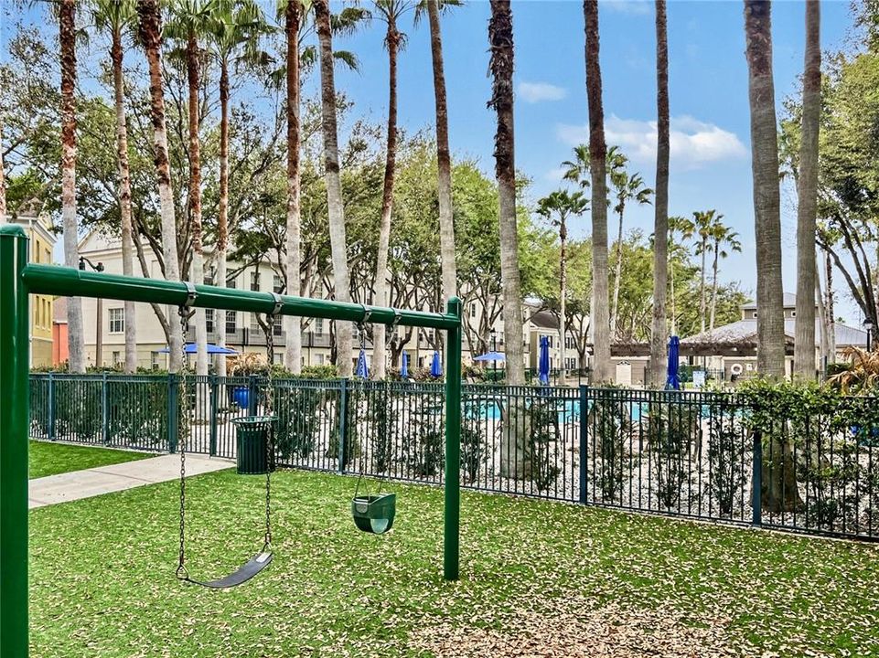 En Venta: $530,000 (4 camas, 2 baños, 1878 Pies cuadrados)