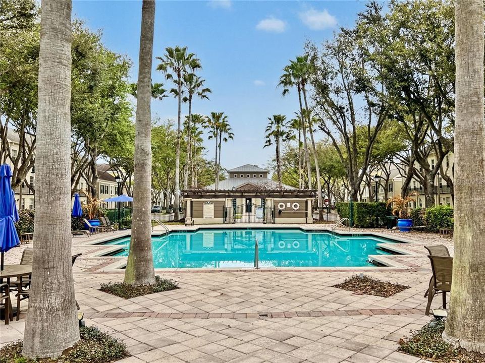 En Venta: $530,000 (4 camas, 2 baños, 1878 Pies cuadrados)