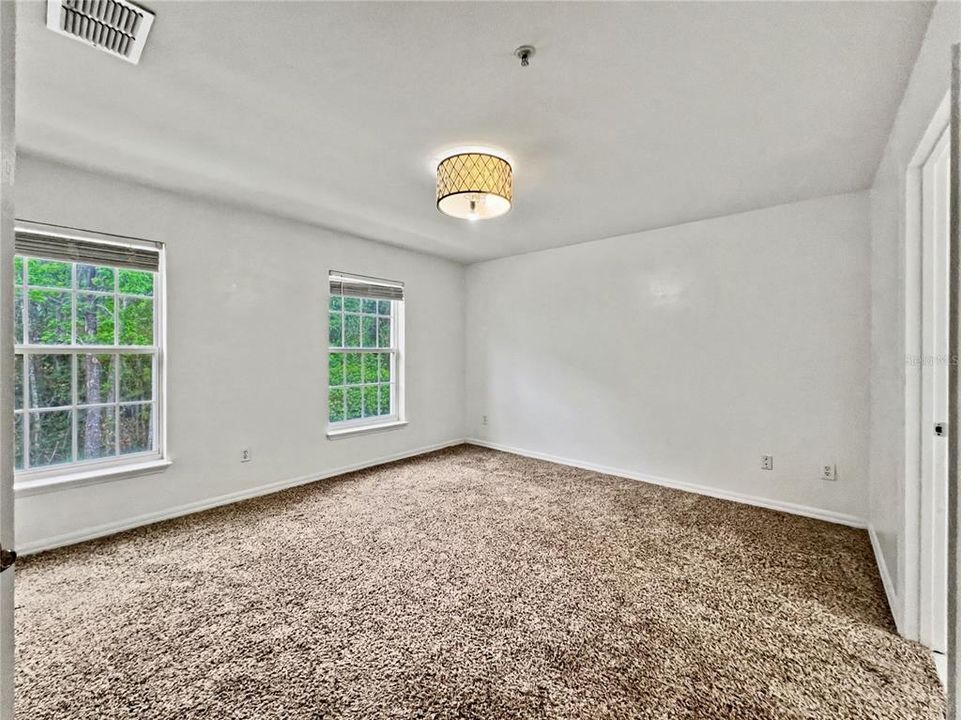 En Venta: $530,000 (4 camas, 2 baños, 1878 Pies cuadrados)