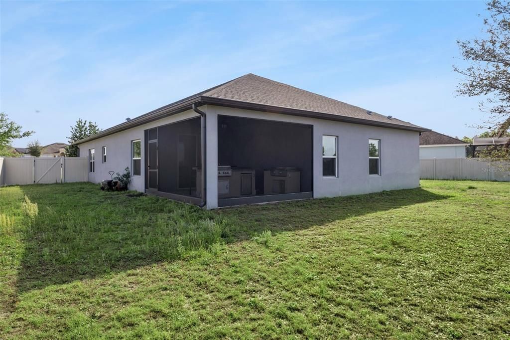 For Sale: $410,000 (4 beds, 2 baths, 2162 Square Feet)
