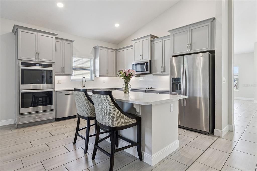 For Sale: $410,000 (4 beds, 2 baths, 2162 Square Feet)