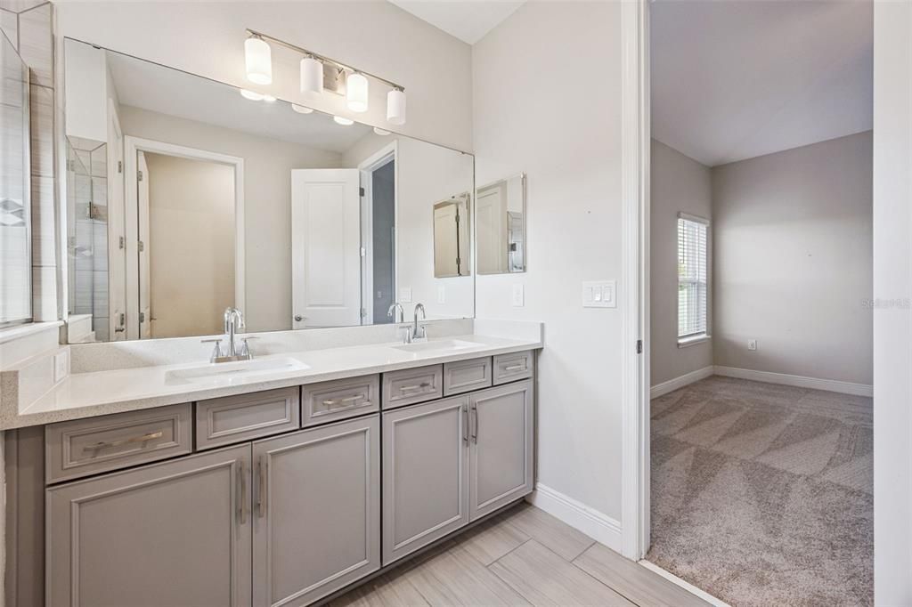 For Sale: $410,000 (4 beds, 2 baths, 2162 Square Feet)