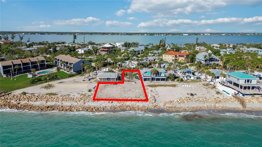 For Sale: $1,495,000 (0.26 acres)