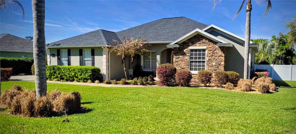 En Venta: $428,000 (3 camas, 2 baños, 2123 Pies cuadrados)
