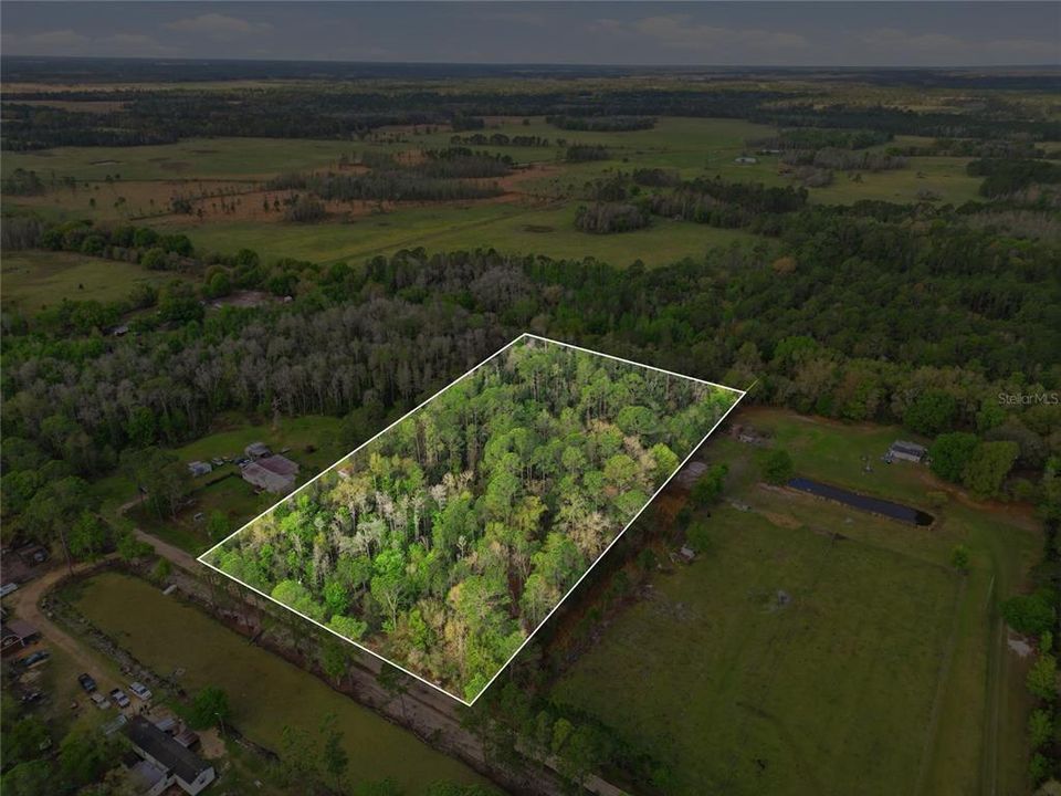 Vendido Recientemente: $120,000 (5.00 acres)