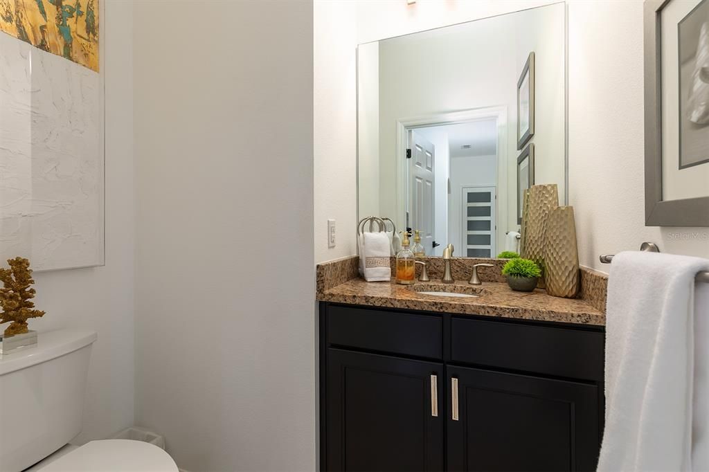 En Venta: $465,000 (4 camas, 2 baños, 2464 Pies cuadrados)
