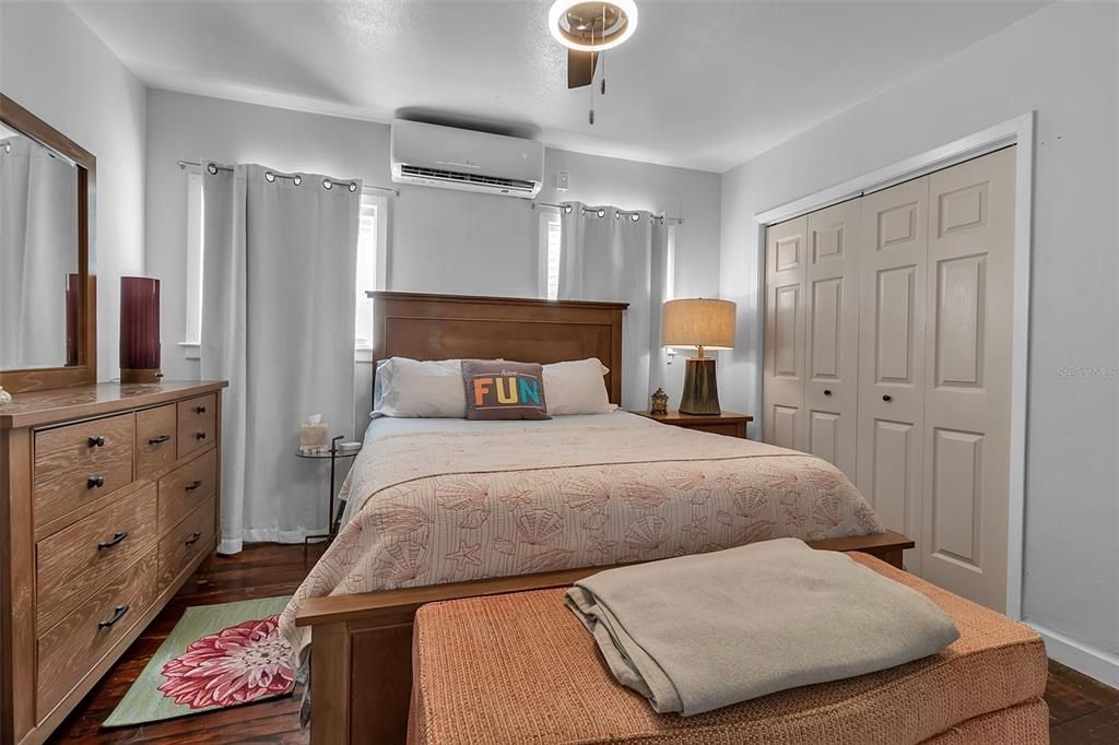 For Sale: $8,500,000 (10 beds, 0 baths, 13762 Square Feet)