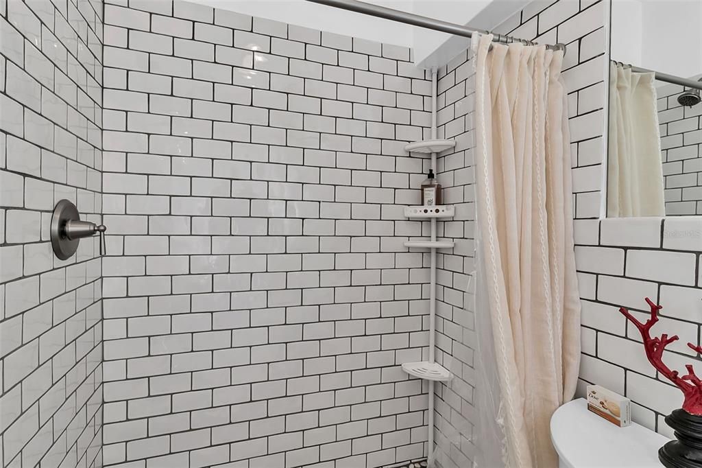 For Sale: $8,500,000 (10 beds, 0 baths, 13762 Square Feet)