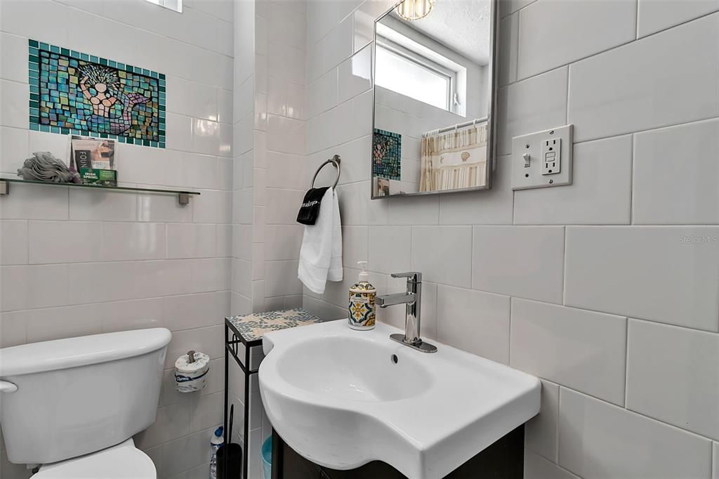 For Sale: $8,500,000 (10 beds, 0 baths, 13762 Square Feet)