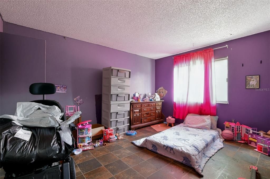En Venta: $159,000 (2 camas, 1 baños, 900 Pies cuadrados)
