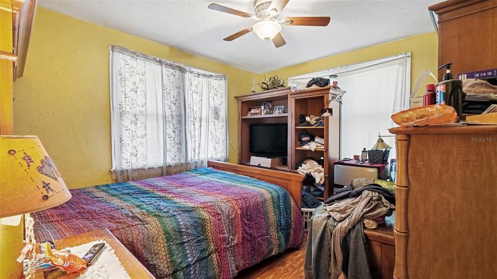 На продажу: $189,000 (3 спален, 2 ванн, 1646 Квадратных фут)