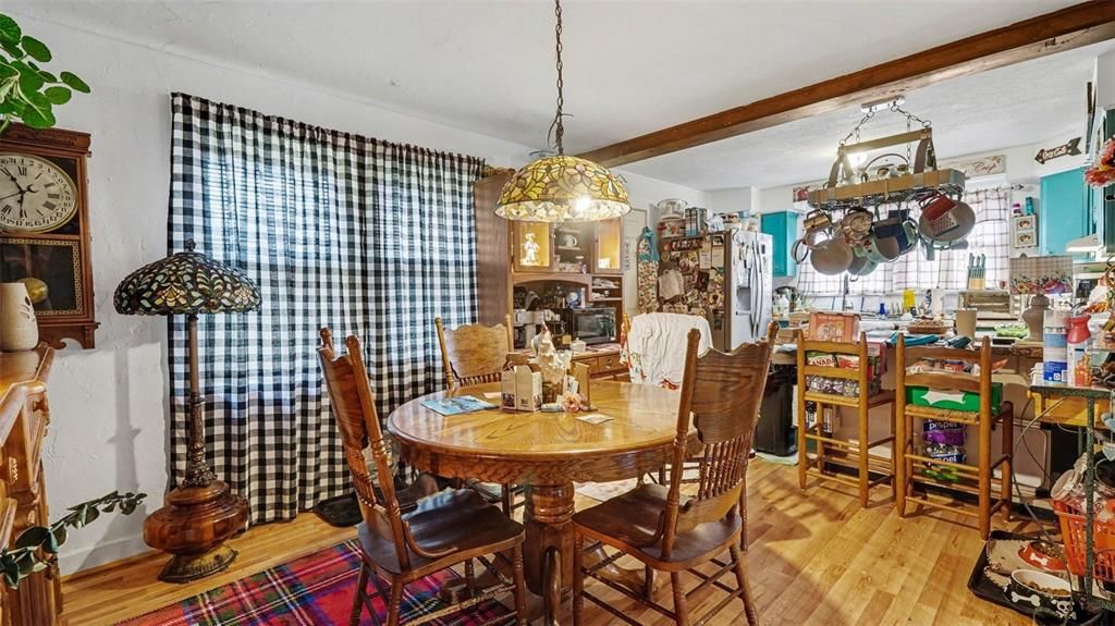 На продажу: $189,000 (3 спален, 2 ванн, 1646 Квадратных фут)