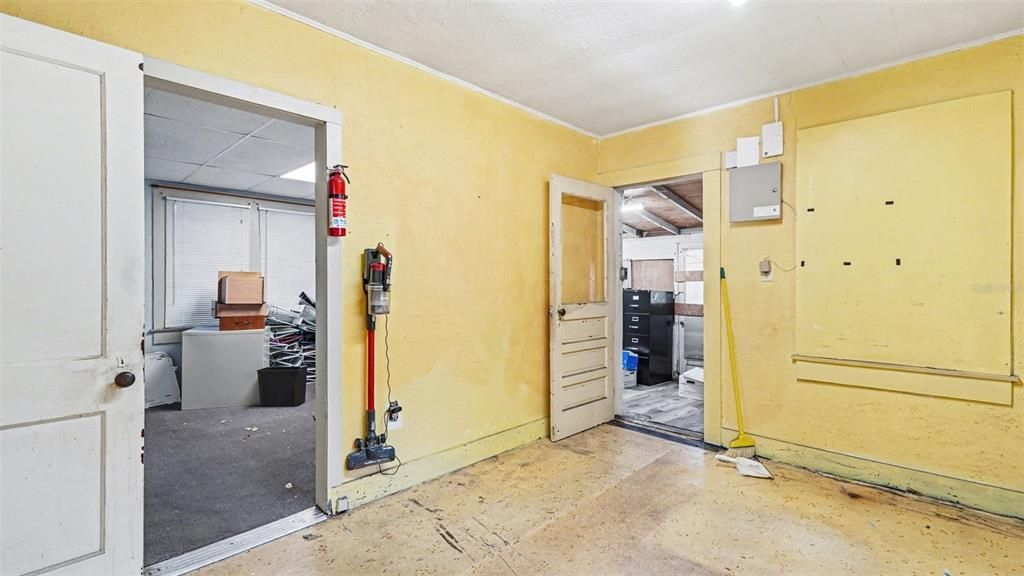 For Sale: $399,000 (0 beds, 0 baths, 1520 Square Feet)