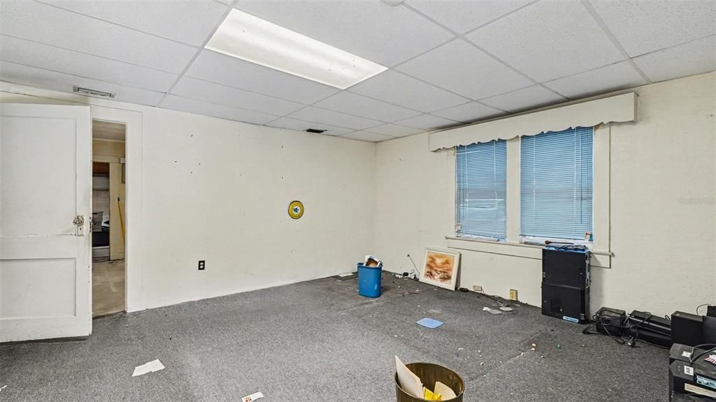 For Sale: $399,000 (0 beds, 0 baths, 1520 Square Feet)