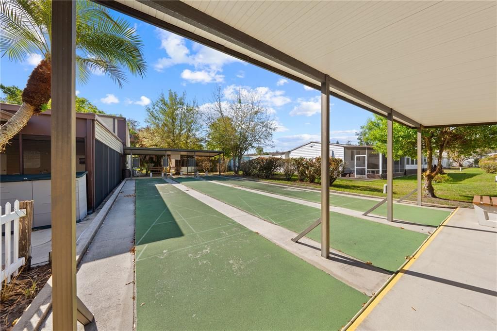For Sale: $200,000 (2 beds, 2 baths, 1269 Square Feet)