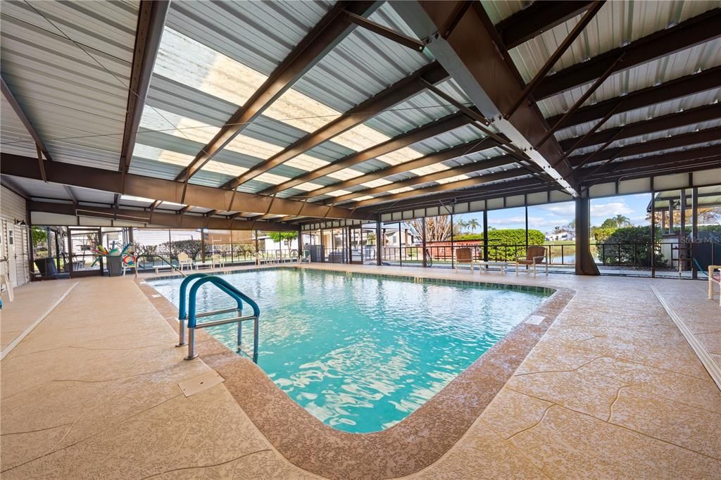 For Sale: $200,000 (2 beds, 2 baths, 1269 Square Feet)