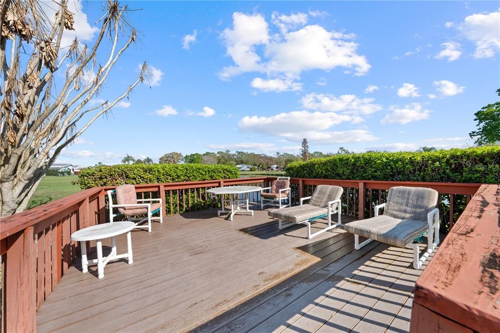 For Sale: $200,000 (2 beds, 2 baths, 1269 Square Feet)