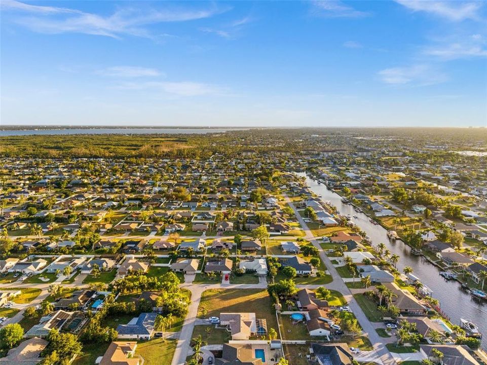 На продажу: $94,900 (0.23 acres)