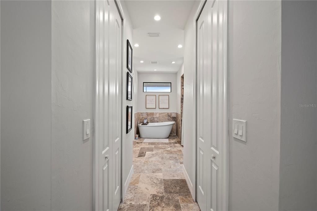 For Sale: $899,000 (3 beds, 2 baths, 1880 Square Feet)