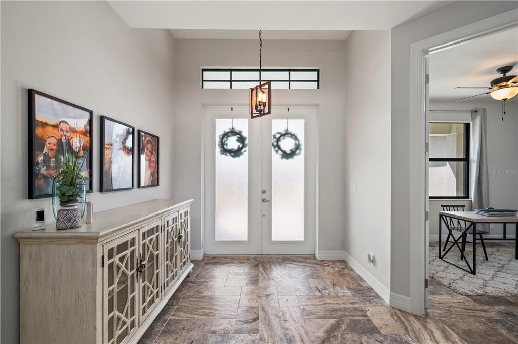 For Sale: $899,000 (3 beds, 2 baths, 1880 Square Feet)