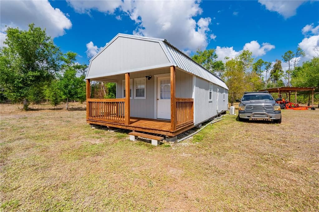 For Sale: $899,000 (3 beds, 2 baths, 1880 Square Feet)