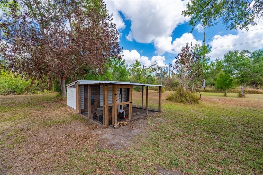 For Sale: $899,000 (3 beds, 2 baths, 1880 Square Feet)