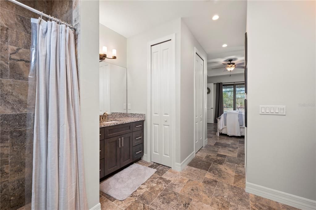 For Sale: $899,000 (3 beds, 2 baths, 1880 Square Feet)