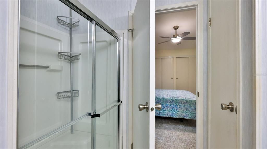 For Sale: $289,000 (2 beds, 2 baths, 1254 Square Feet)