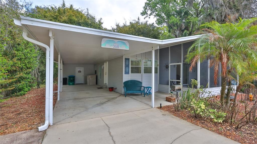 For Sale: $289,000 (2 beds, 2 baths, 1254 Square Feet)