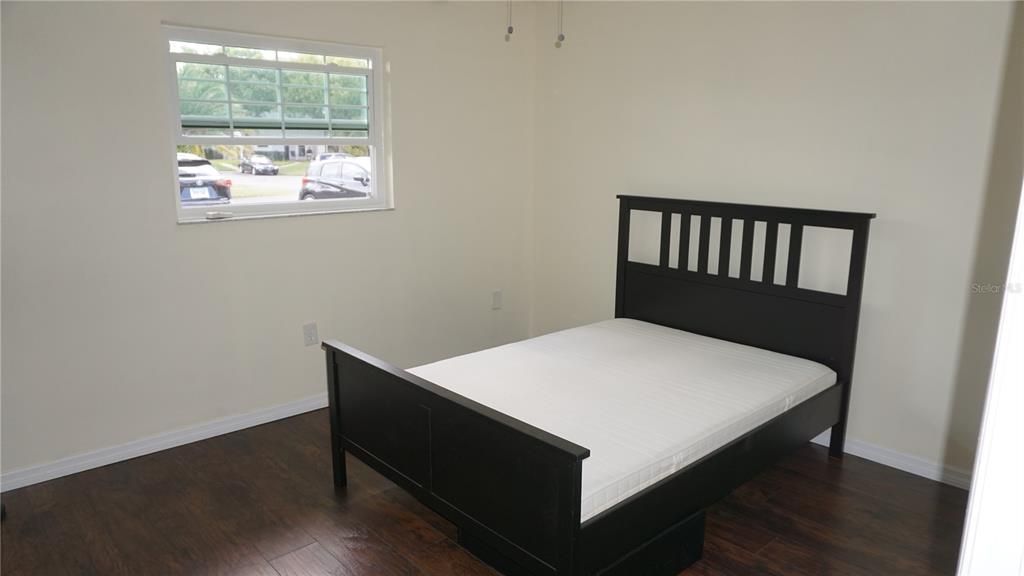 For Sale: $169,900 (2 beds, 2 baths, 1125 Square Feet)