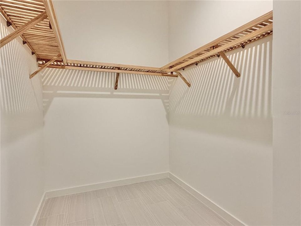 En Renta: $8,500 (3 camas, 3 baños, 2545 Pies cuadrados)