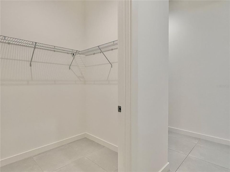 En Renta: $8,500 (3 camas, 3 baños, 2545 Pies cuadrados)