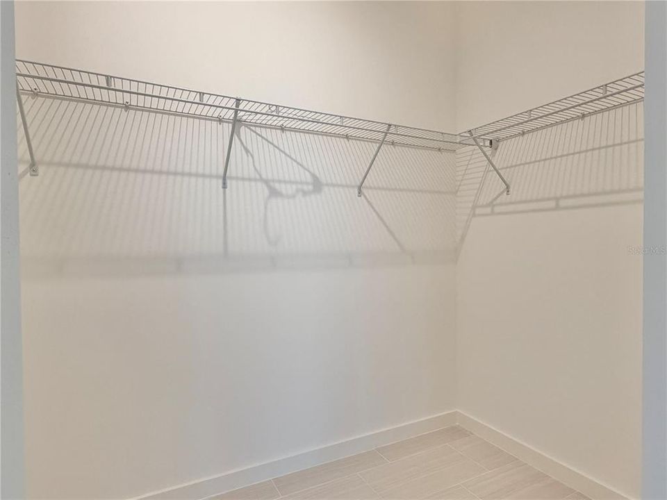 En Renta: $8,500 (3 camas, 3 baños, 2545 Pies cuadrados)