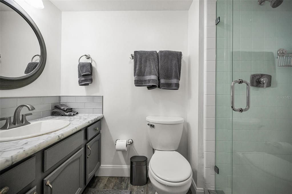 For Sale: $398,900 (2 beds, 2 baths, 1294 Square Feet)